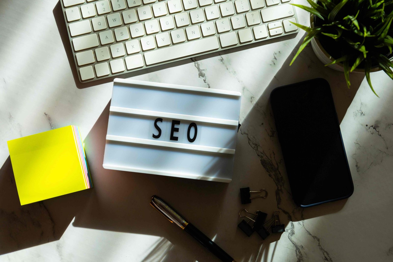 SEO Adalah: Pengertian, dan Manfaat SEO untuk Website